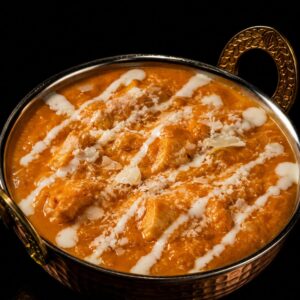 Zartes Chicken Mango Curry mit cremiger Mango-Kokos-Sauce im Shiva's Garden Indian Restaurant in Villingen.